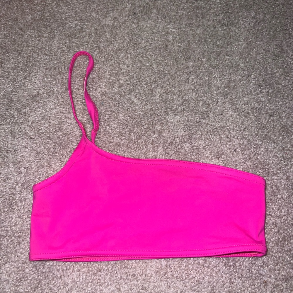 PRETTY LITTLE THING BIKINI TOP